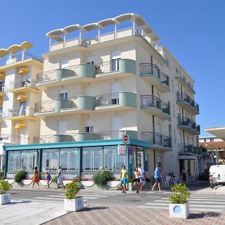 Hotel Silvana Беллария-Иджеа-Марина Экстерьер фото